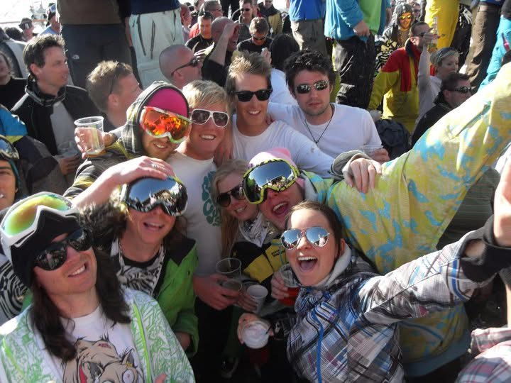 Rebecca with friends on a sunny après-ski slope in the French Alps